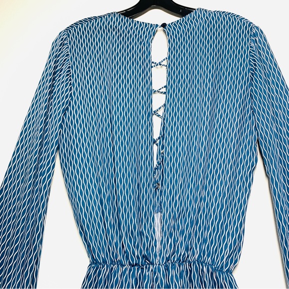 Faithful the Brand Lace Up Open Back Bell Sleeve Short Romper - Picture 5 of 8